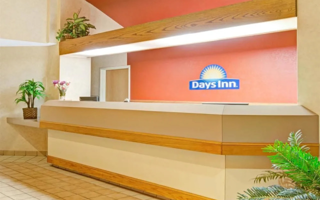 Days Inn Olathe Medical Center