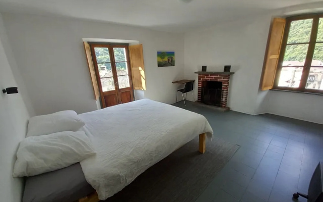 Room-"casa Coerente" Cavergno - Room #1