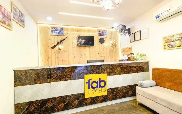 FabHotel DSR Hotel & Suites - Nr Hitech City Railway Station