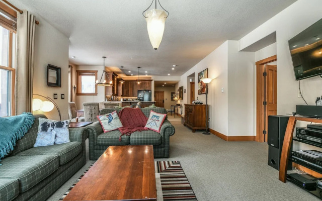 Red Hawk Townhomes 2333