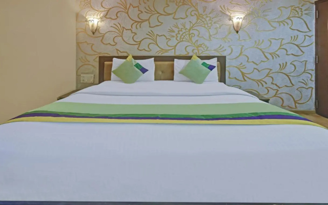 Treebo Trend Savoury Sea Shell Residency