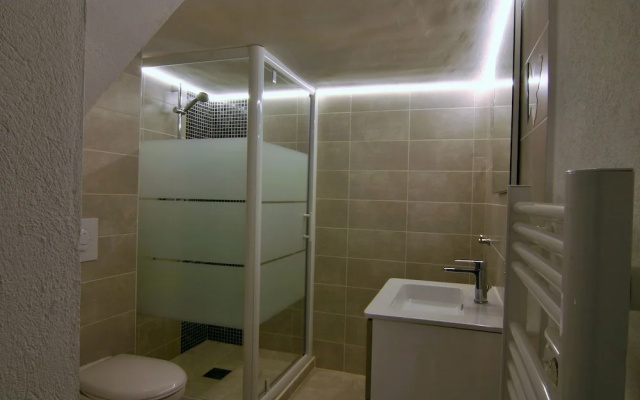 Beautiful House With Dishwasher Near the Popular St. Maxime
