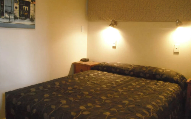 Asure Evergreen Motel