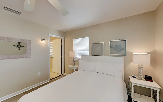 La Favorita by Southern Vacation Rentals
