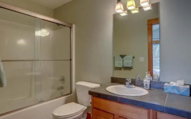 B2-River View-AC-3BR/3.5BA