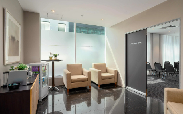 Park Regis Griffin Suites