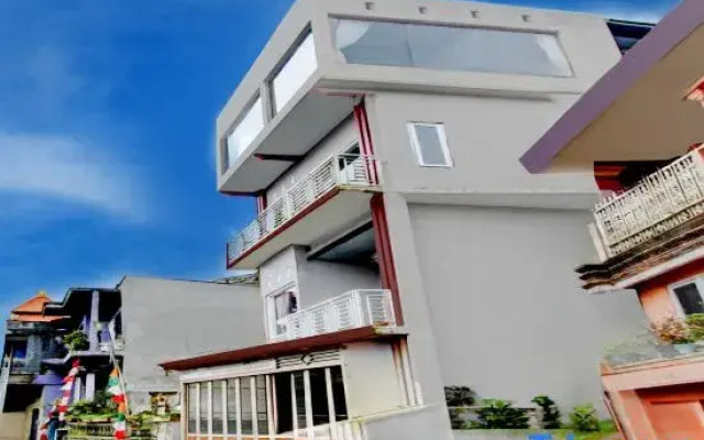 Hotel O Putra Family Homestay Sikunir Syariah