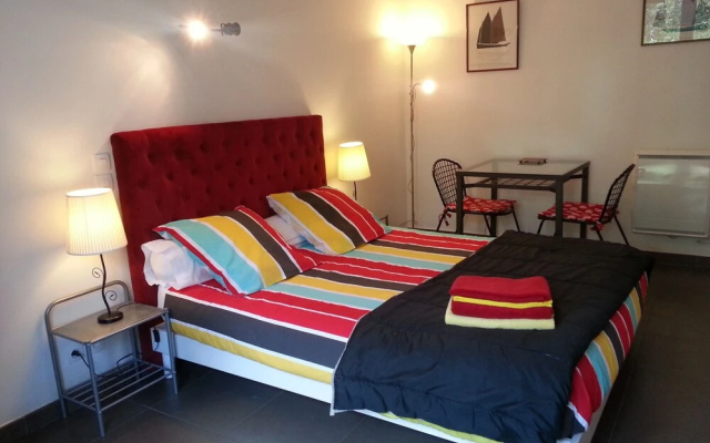 Le Pavillon Rennais - Garden Cottage