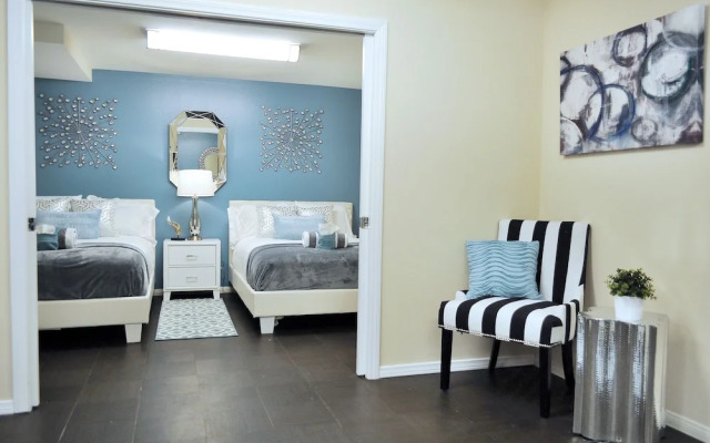 VIP Hollywood LA 5BD Walk of Fame Suite