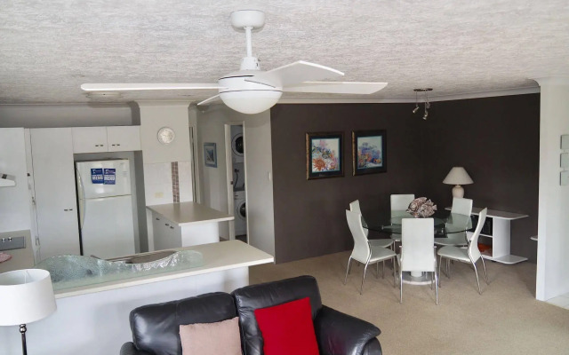 Oceanside Cove Holiday Apartments