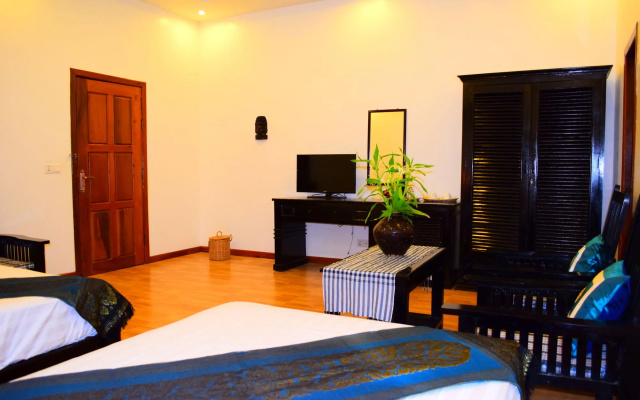 Dontrei Villa Angkor