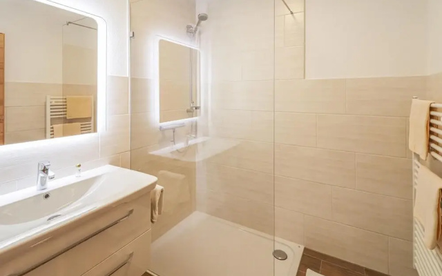 Stunning Apartment in Innsbruck With Wifi