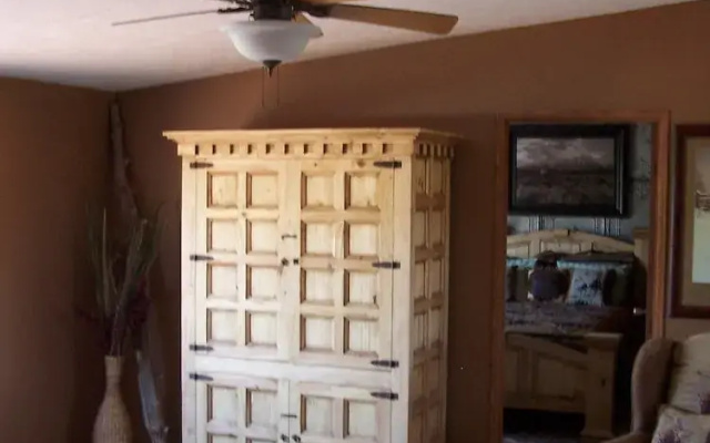 Trail Boss Cabin