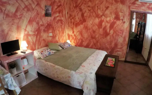 Maria De La Merce Apartment
