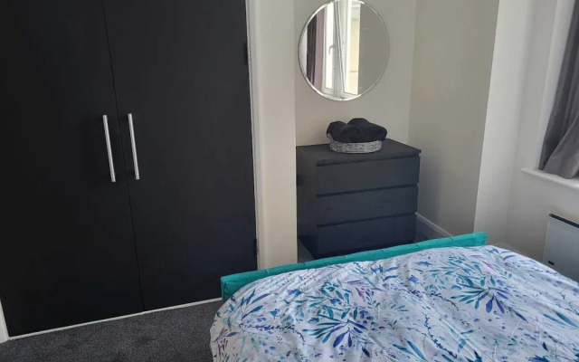 Stunning 3-bed Apartment in Heart of Cardiff Bay