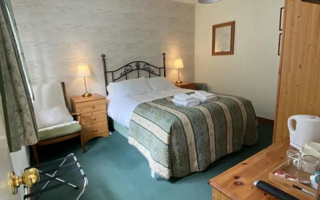Glenan Lodge Guest House