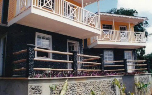 Calibishie Lodges Hotel