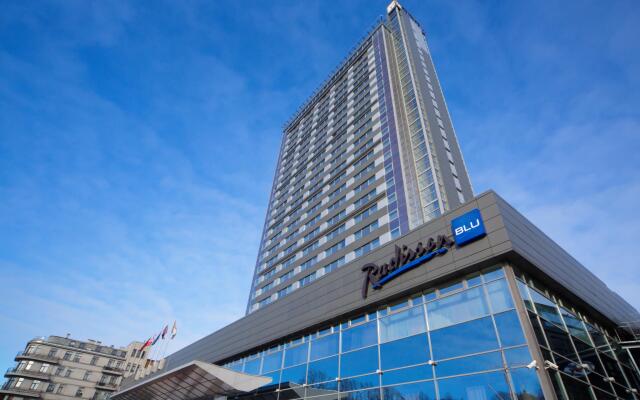 Radisson Blu Hotel Latvija вид на фасад