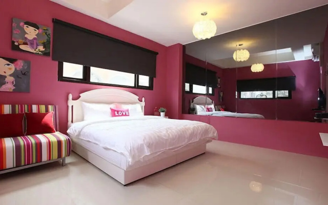 Hi Zebra Travel B&B