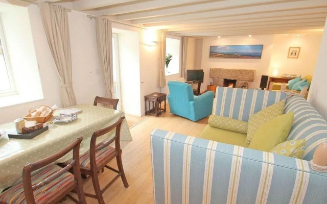 White Duck Cottage
