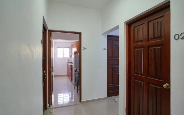 Escape Studio Apartment Close to Agora Mall