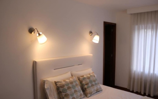 Отель House With 4 Bedrooms in Varzea do Douro, With Furnished Garden and Wi комната для гостей