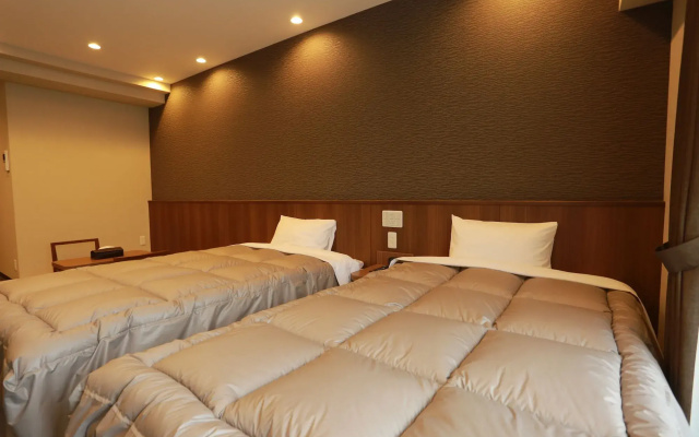 The Base Sakaihigashi Apartment Hotel