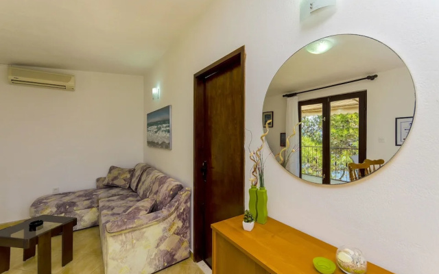 Apartments Gojislav