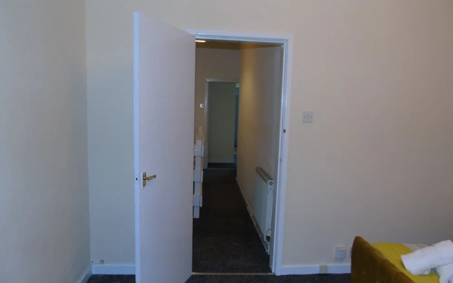 Beautifull 2-bed Apartment