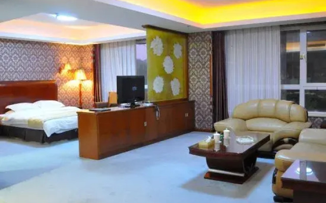 Rongdong Hotel