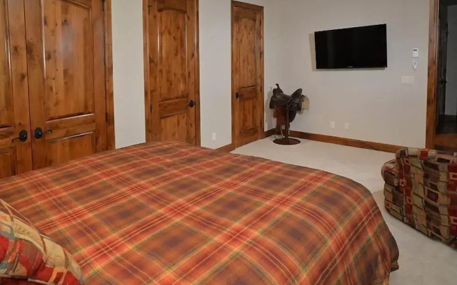 Intermountain Chalet