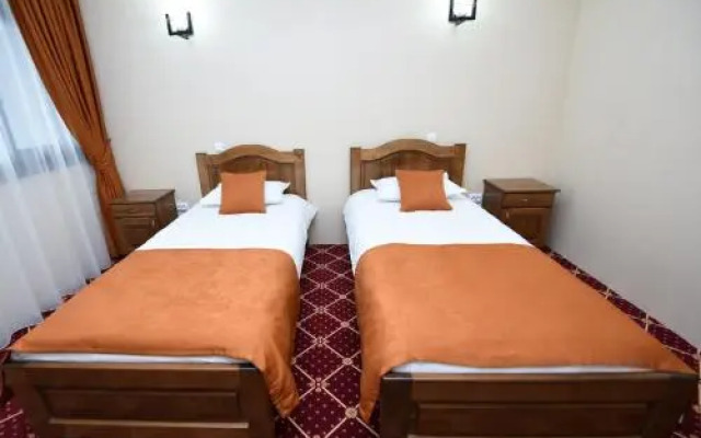 Condor Resort