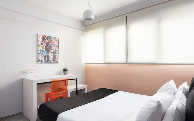 Acropolis Pop Art Apartment
