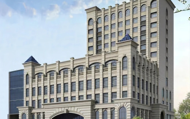 New Sail Hotel