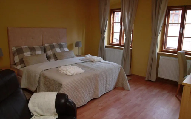 Apartments and Suites Kremnica