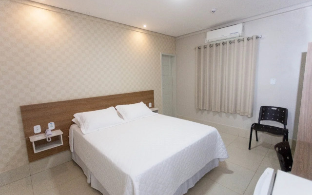 Valeriu's Palace Hotel
