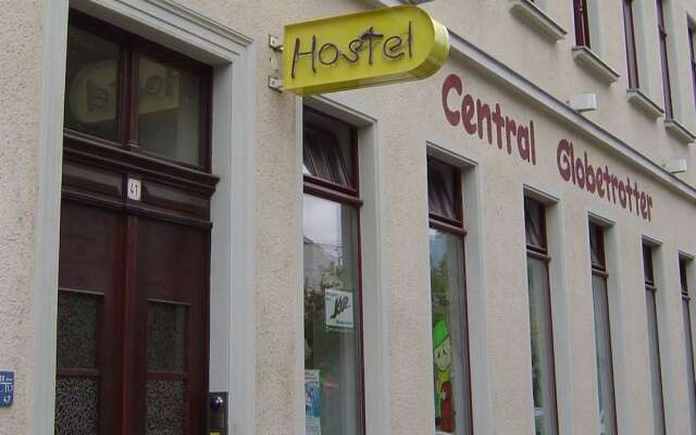 Central Globetrotter Hostel Leipzig Hauptbahnhof вид на фасад