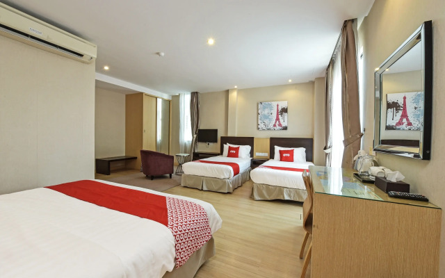Ideals Hotel