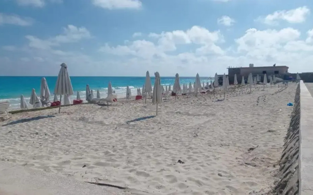 1or2 Ground Chalets 2 Bedrooms villa114 Green Beach