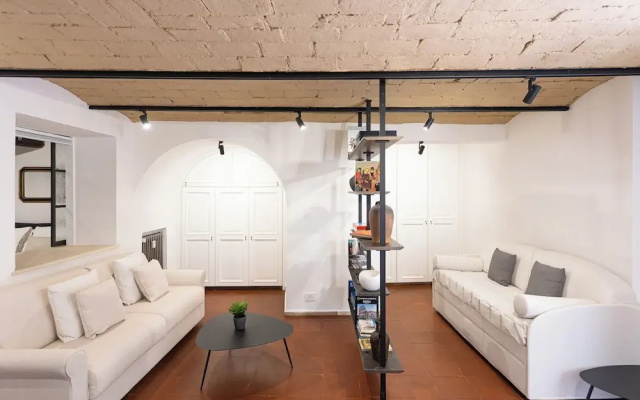 Rental in Rome Pantheon by Agrippa Suite Apartment