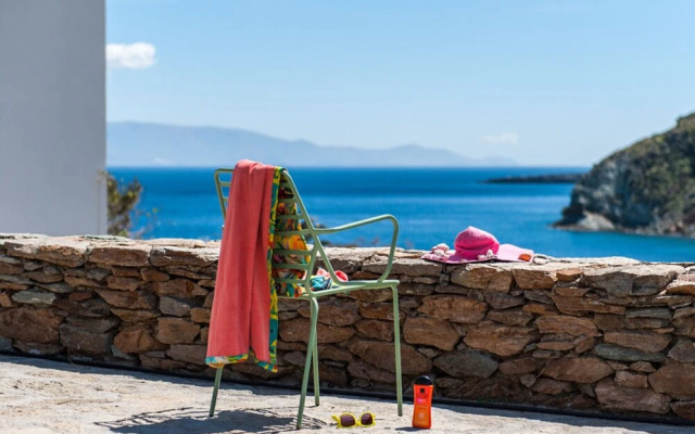 Stunning Villa for 7 in Kythnos