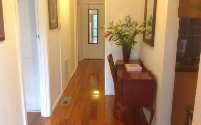 Eltham Retreat Guest House