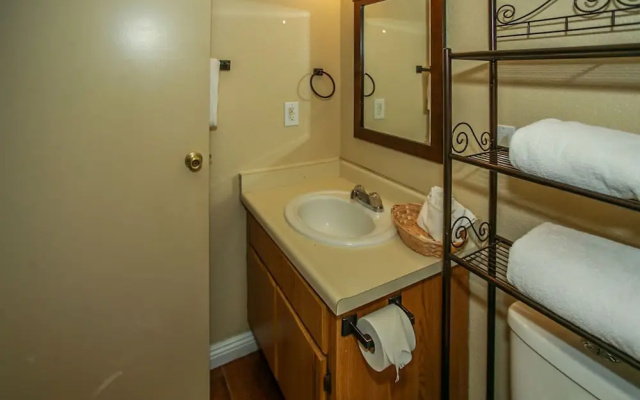 Fawnskin Chalet-1826 by Big Bear Vacations