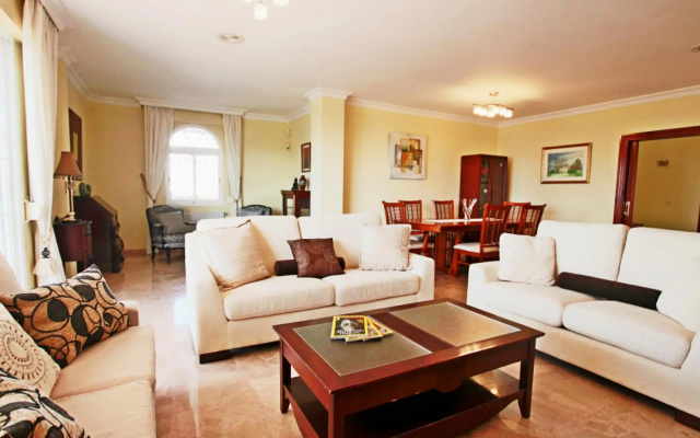 TESS Villa Paradise