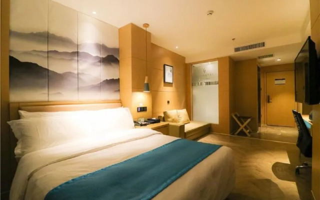 Palace Hotel (Beijing National Stadium-Birds Nest Asian Games Village)(朗丽兹酒店(北京鸟巢亚运村店))