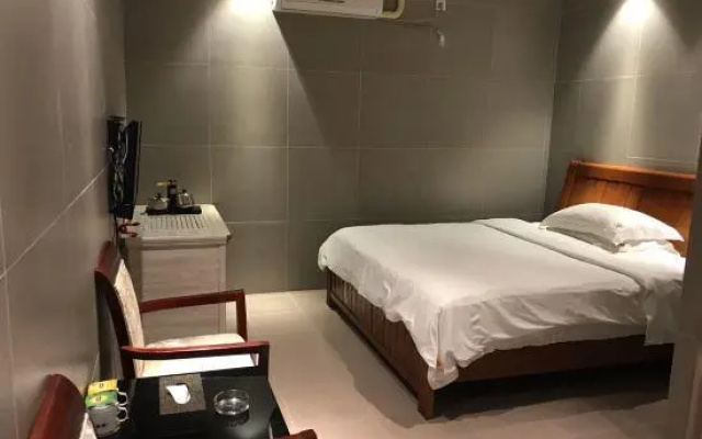 Chaorenfang Apartment