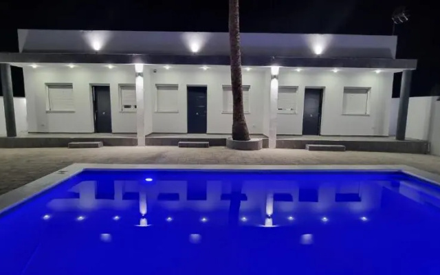 Apartamentos La Playa