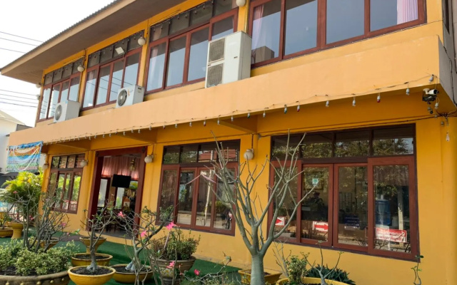U-sa Premium Hotel