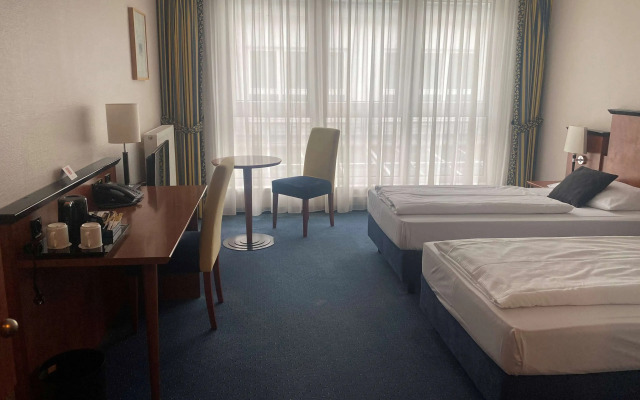 Отель Amedia Frankfurt Russelsheim Trademark Collection by Wyndham