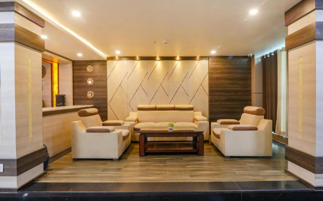 Fabhotel Ananda Inn